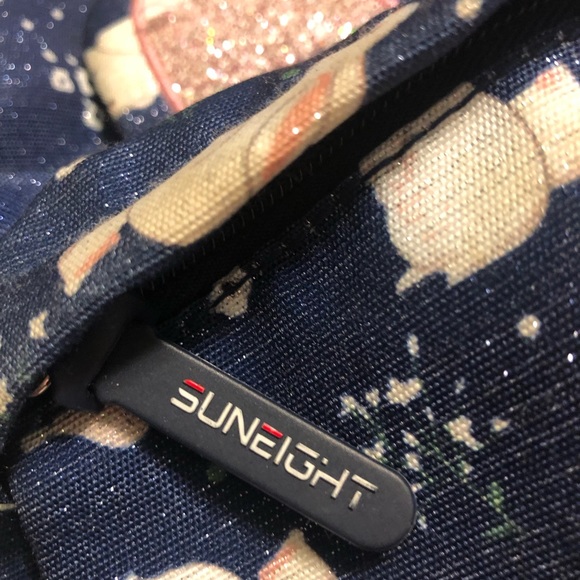 Backpack - Picture 2 of 4